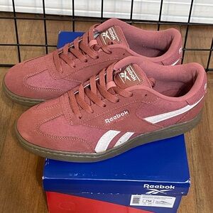 Women’s Reebok forte lounger/sedona rose/chalk/gum shoes size 7M *brand new*